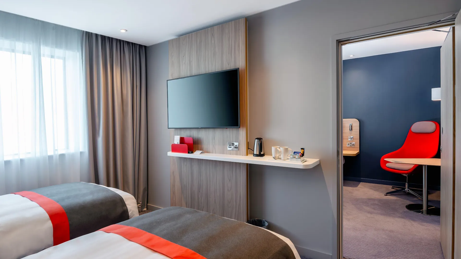 Holiday Inn Express - London Heathrow T4 By Ihg Hillingdon