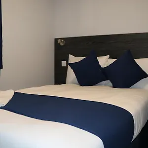 blue-sapphire-hotel.cambridgehotelsuk.com/