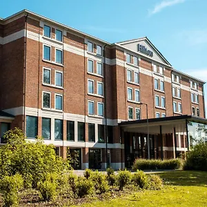 Отель Hilton London Heathrow Airport Terminal 5