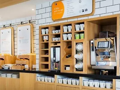 **** Отель Holiday Inn Express - London Heathrow T4 By Ihg Хитроу Великобритания